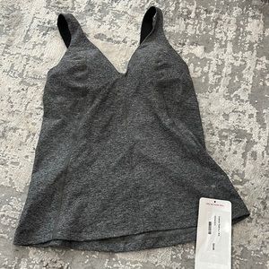 Lululemon Contour Tank Size 6